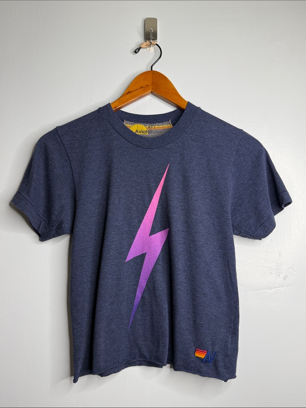 Aviator Nation Women’s Lightning Bolt Boyfriend Cropped Tee Size XS